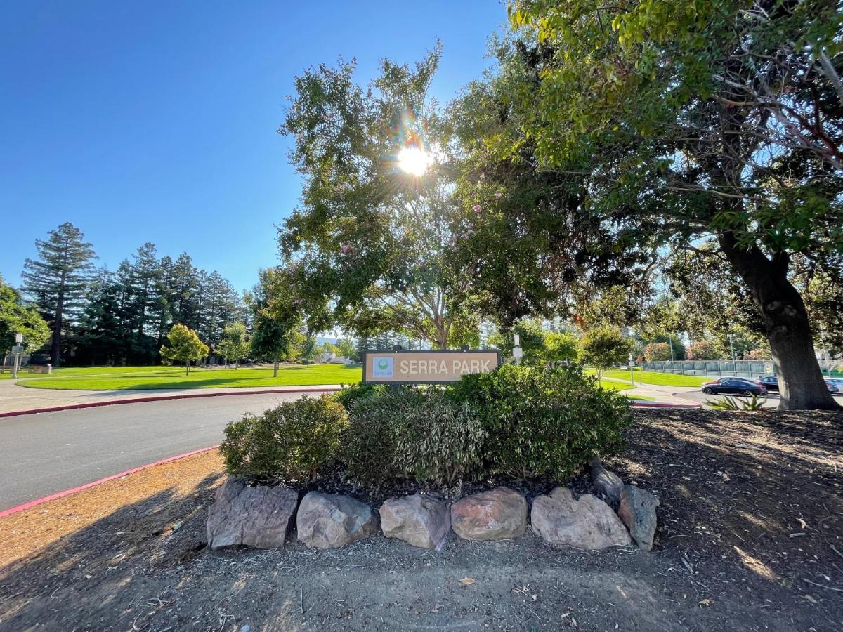 סאניוייל 2Br Apt With Brand New Super Quite Ac, Washer, Dryer, Free Ev Station, Free Parking In Cupertino מראה חיצוני תמונה