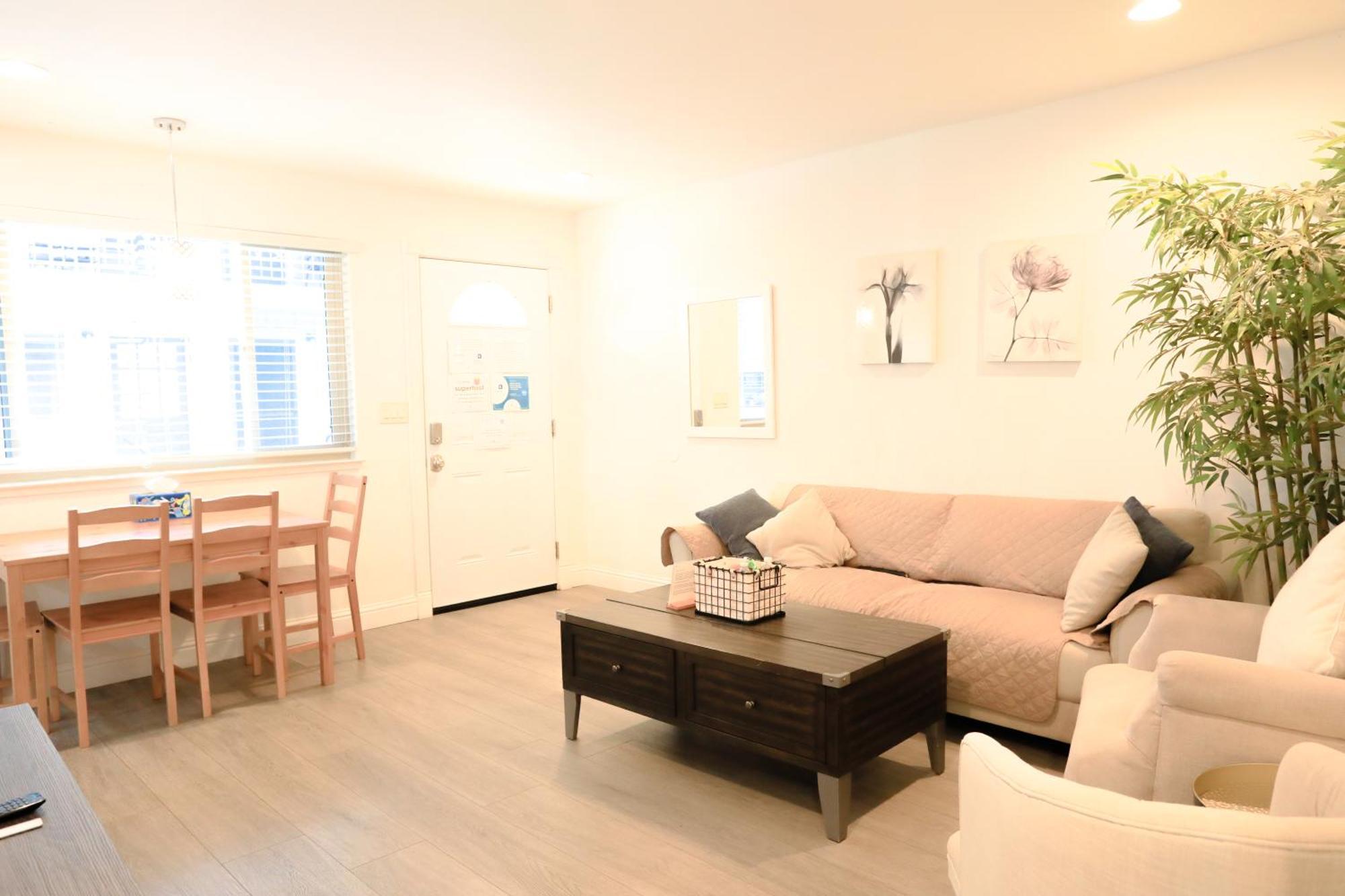 סאניוייל 2Br Apt With Brand New Super Quite Ac, Washer, Dryer, Free Ev Station, Free Parking In Cupertino מראה חיצוני תמונה