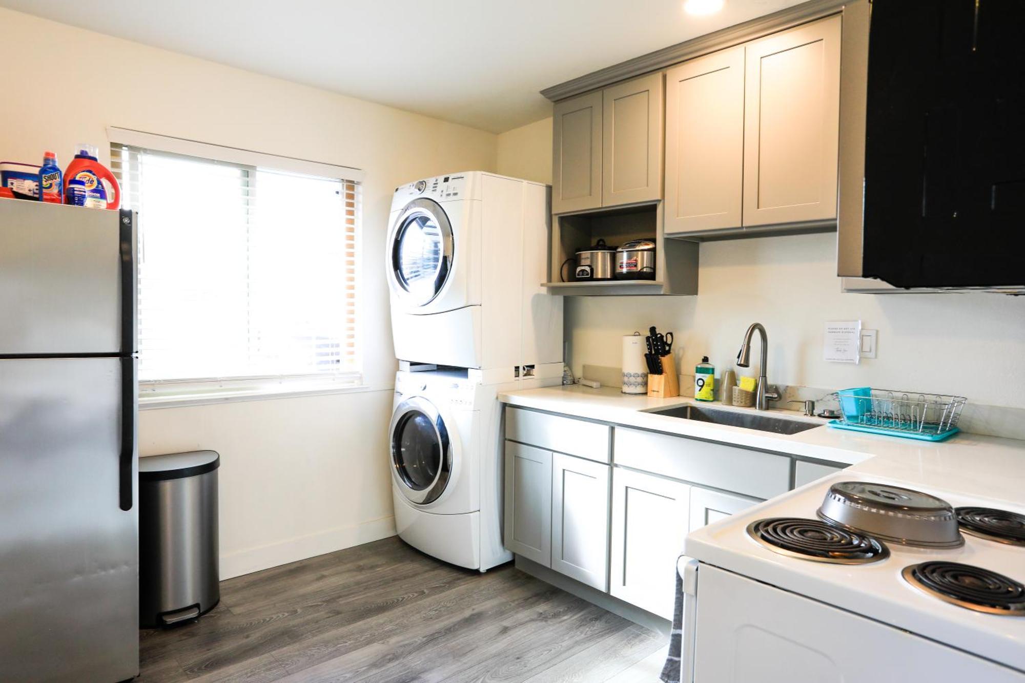 סאניוייל 2Br Apt With Brand New Super Quite Ac, Washer, Dryer, Free Ev Station, Free Parking In Cupertino מראה חיצוני תמונה