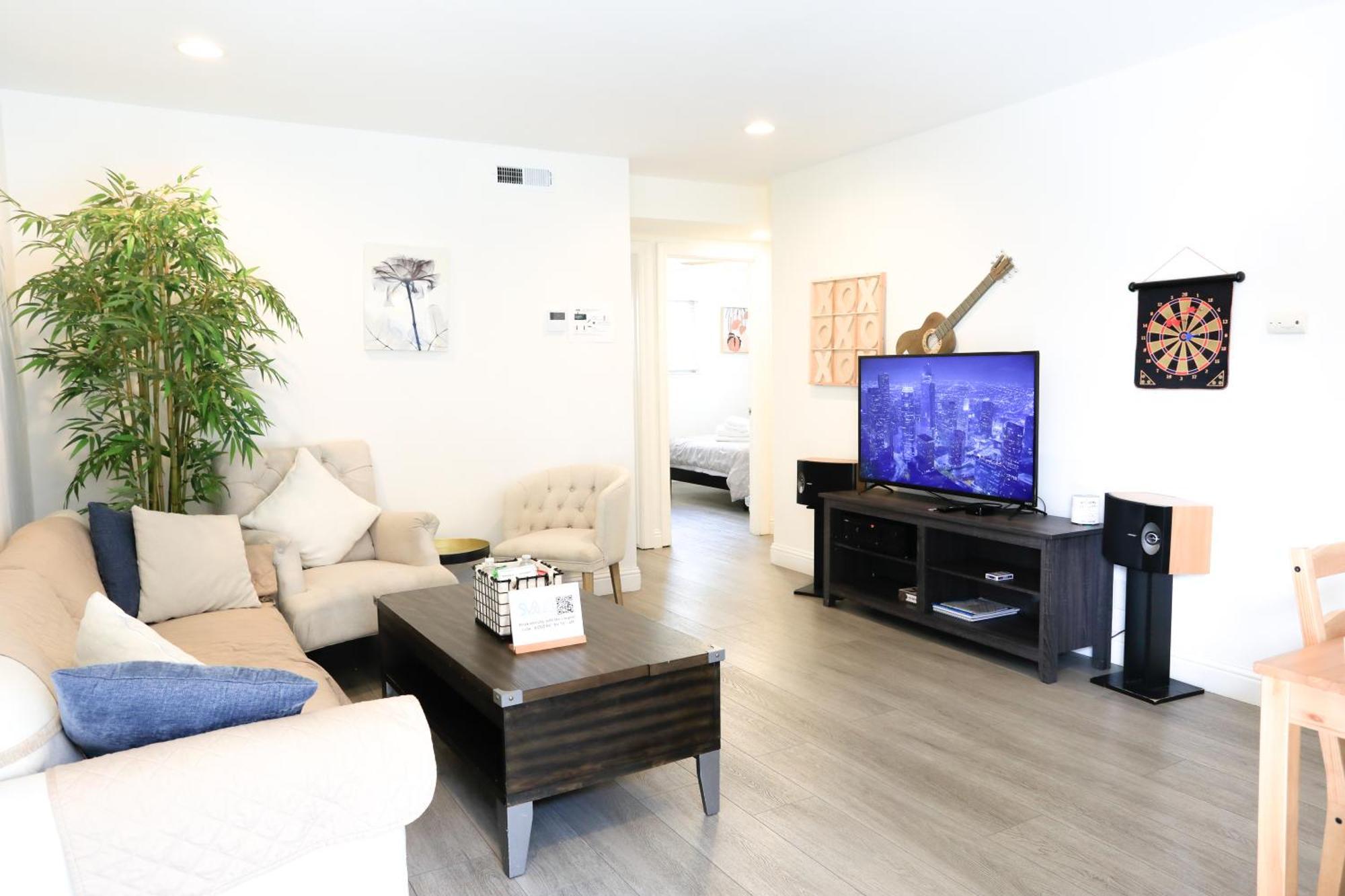סאניוייל 2Br Apt With Brand New Super Quite Ac, Washer, Dryer, Free Ev Station, Free Parking In Cupertino מראה חיצוני תמונה